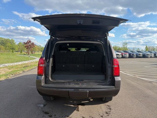 Used 2017 Chevrolet Tahoe LT w/ Luxury Package AWD/4WD image 11
