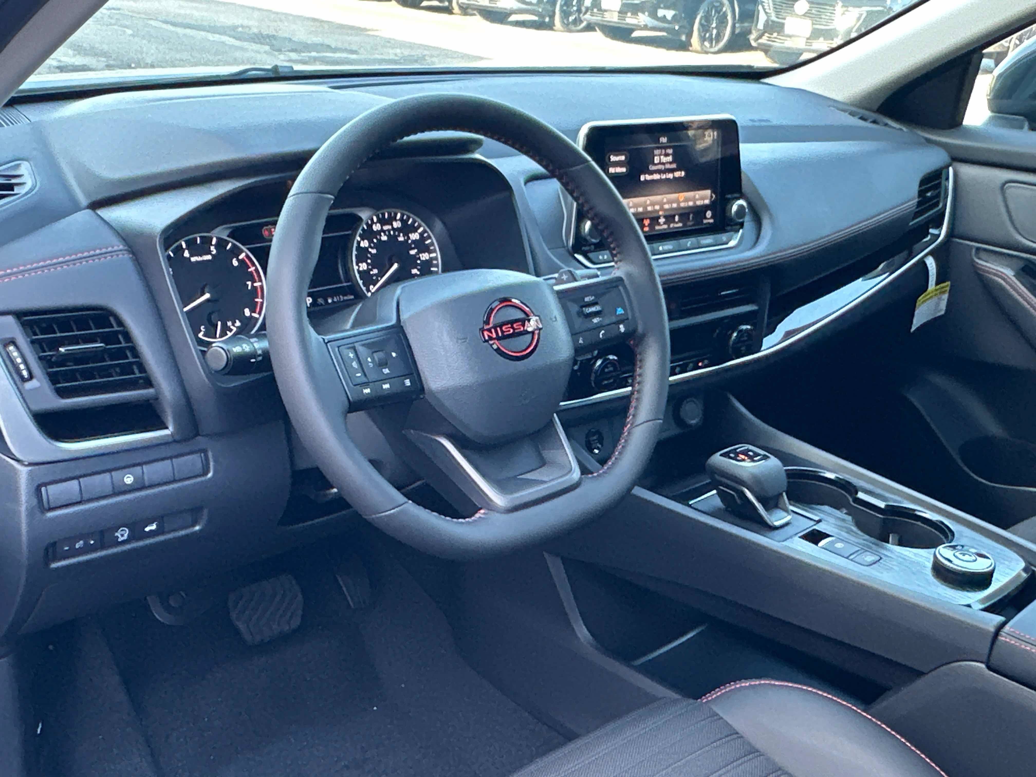 New 2026 Nissan Rogue SV AWD/4WD image 33