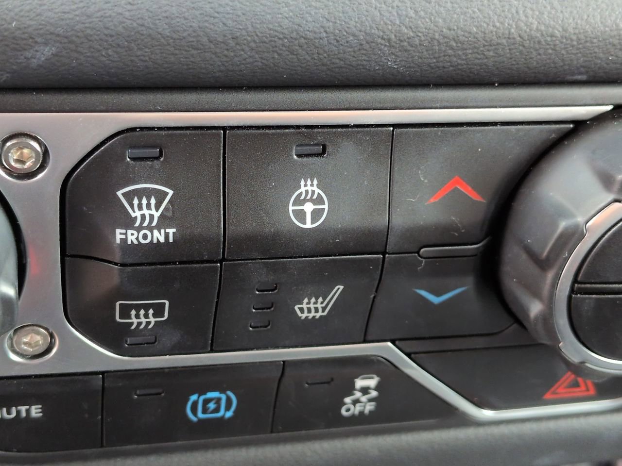 Used 2024 Jeep Wrangler High Altitude AWD/4WD image 25