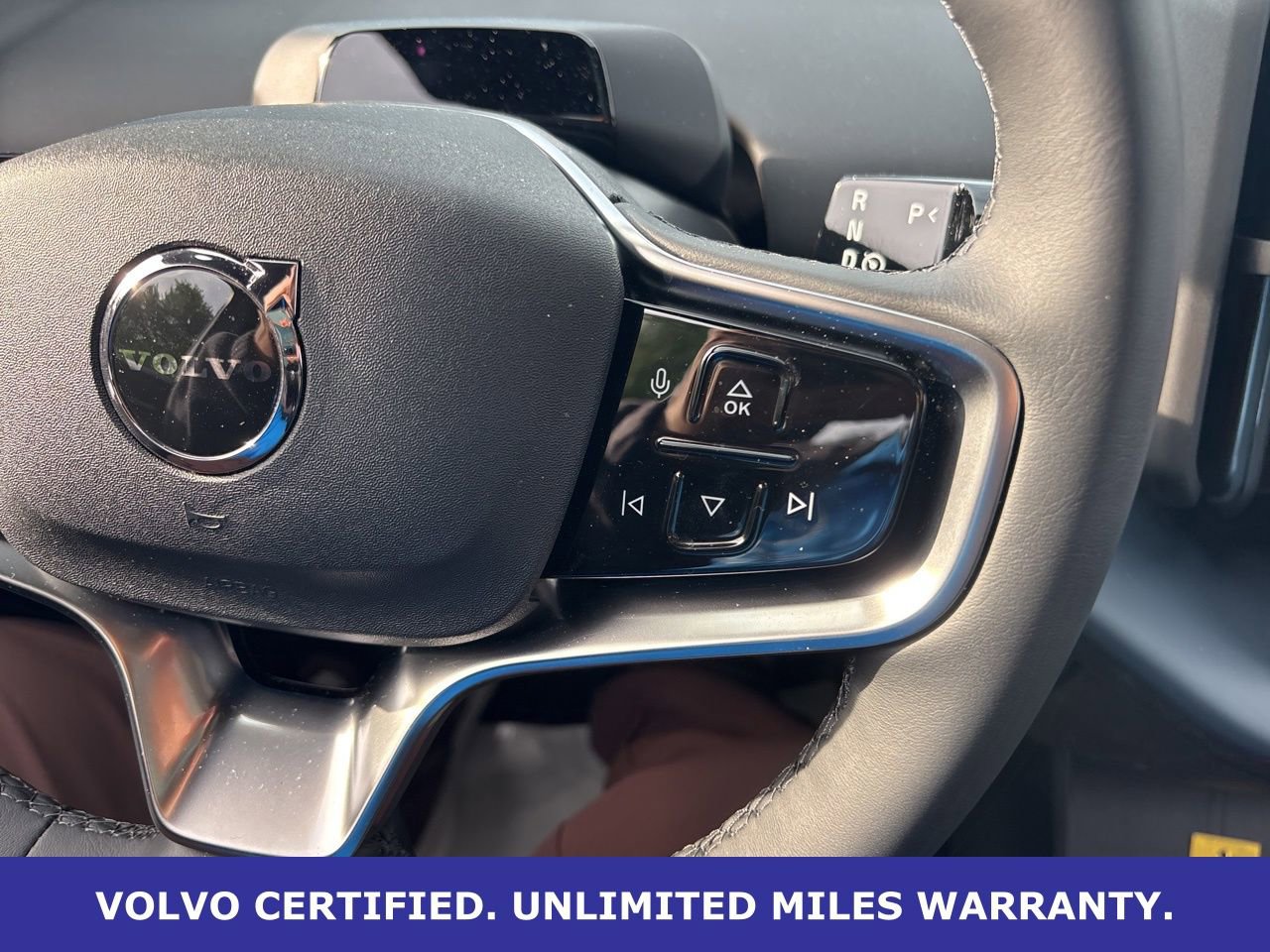 Certified 2025 Volvo EX30 Plus w/ Protection Package Premier AWD/4WD image 22