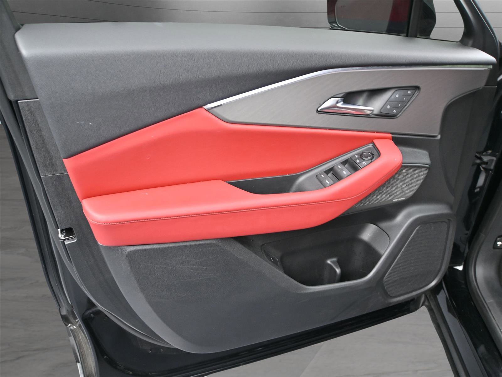 Used 2024 Acura ZDX A-Spec image 9