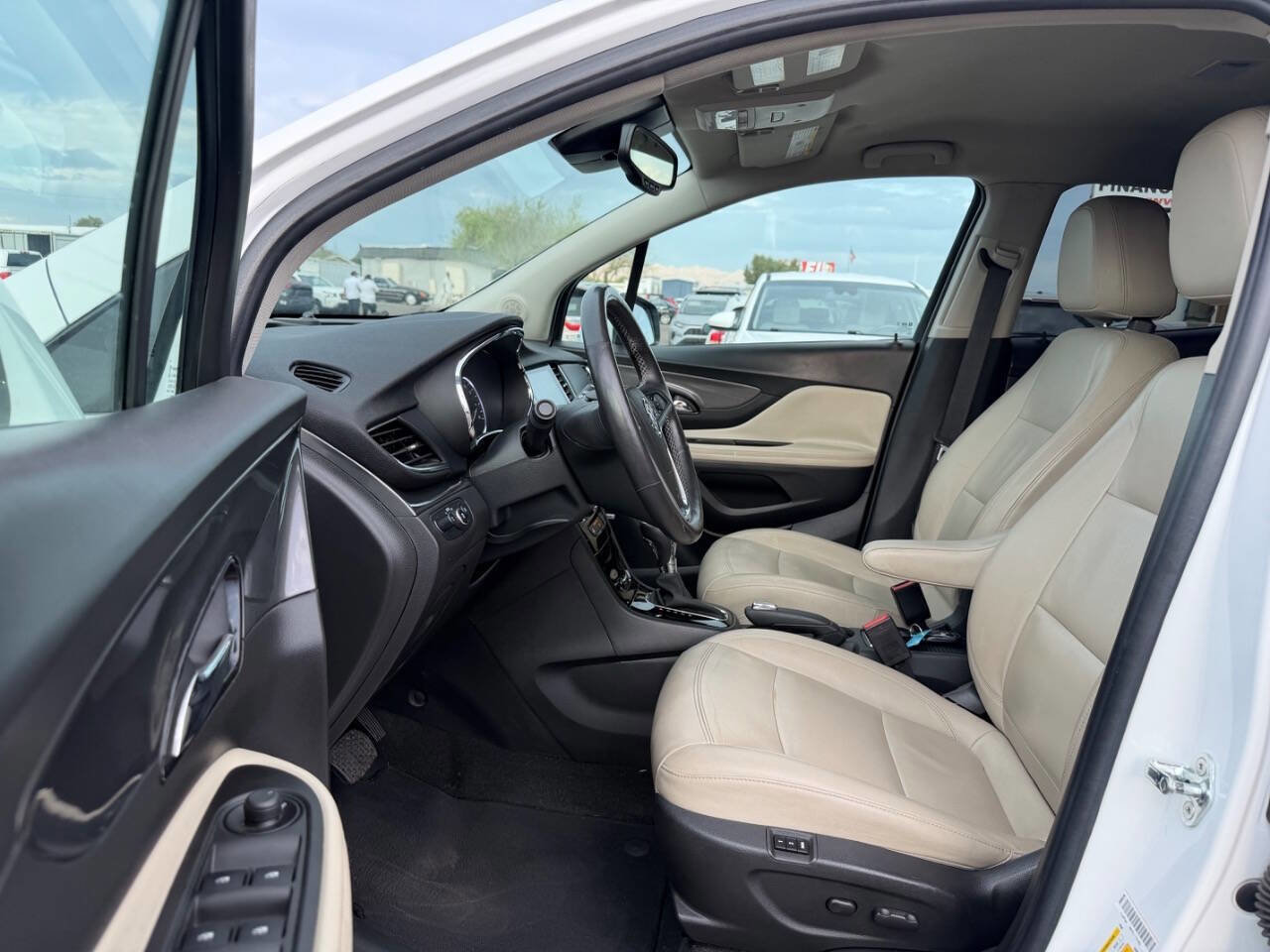Used 2017 Buick Encore Premium FWD image 17