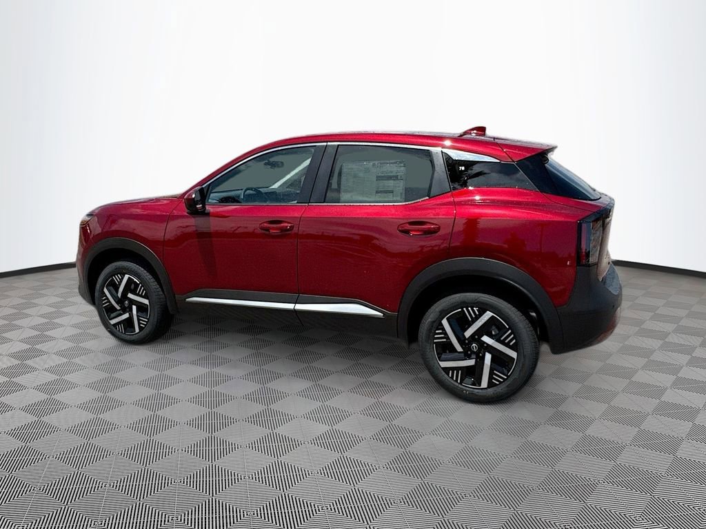 Used 2025 Nissan Kicks SV w/ Charging Package image 6