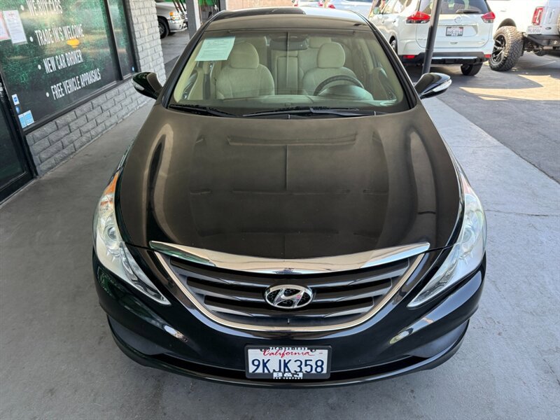 Used 2014 Hyundai Sonata GLS w/ Popular Equipment Group 2 FWD image 12