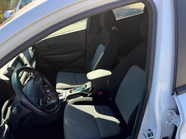 Used 2021 Hyundai Kona Night w/ Cargo Package AWD/4WD image 11