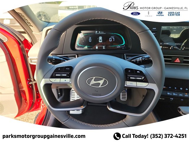 New 2025 Hyundai Elantra Sport image 22