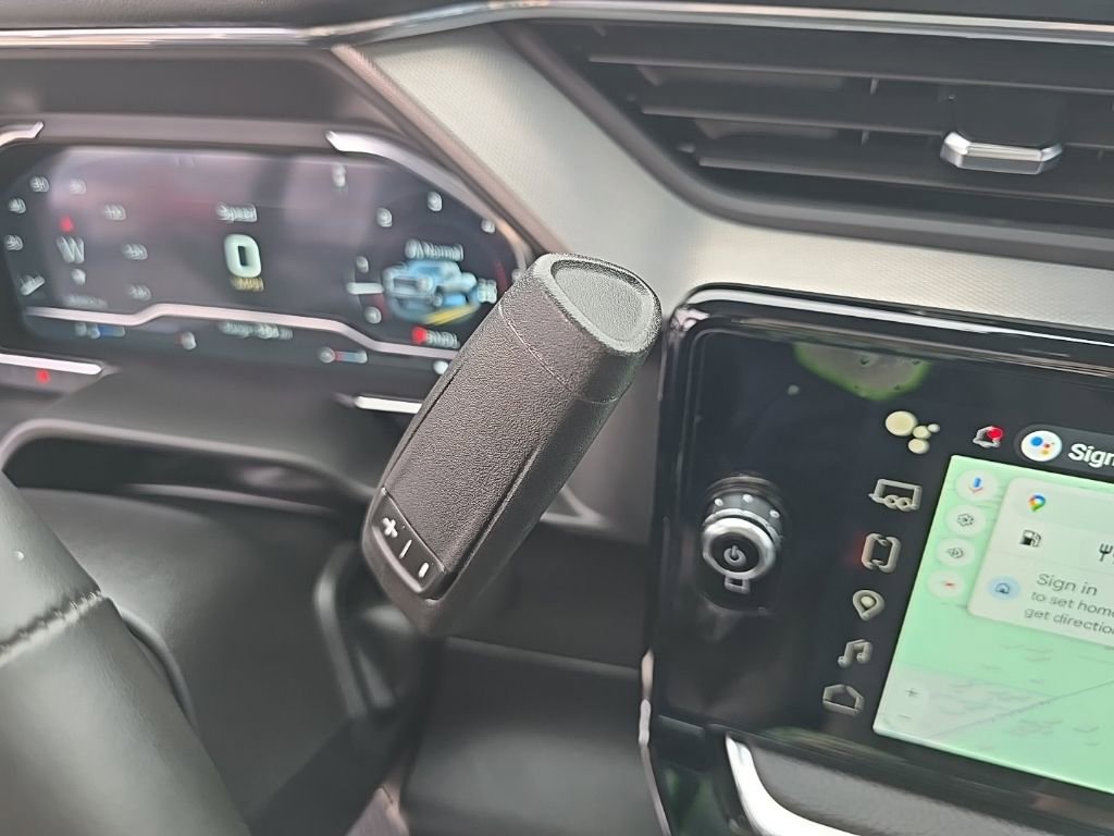 Used 2025 GMC Sierra 3500 Denali image 19