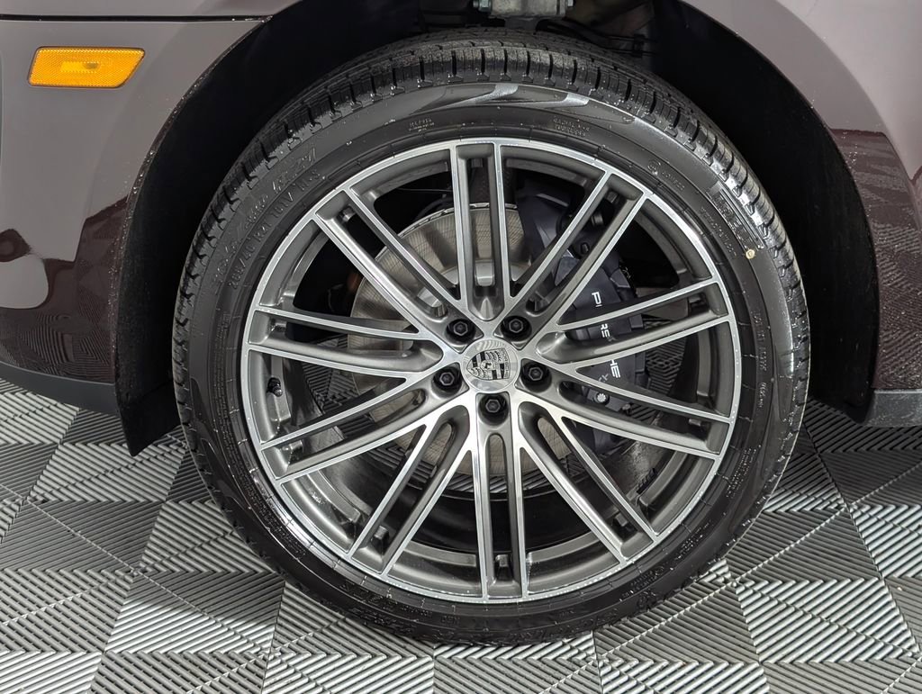 New 2026 Porsche Macan image 11