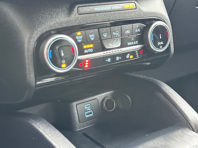 Used 2022 Ford Escape SEL image 23