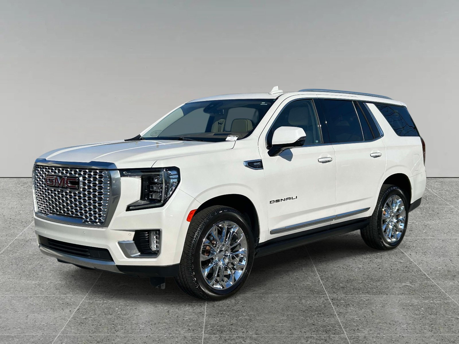 Used 2022 GMC Yukon Denali AWD/4WD image 1