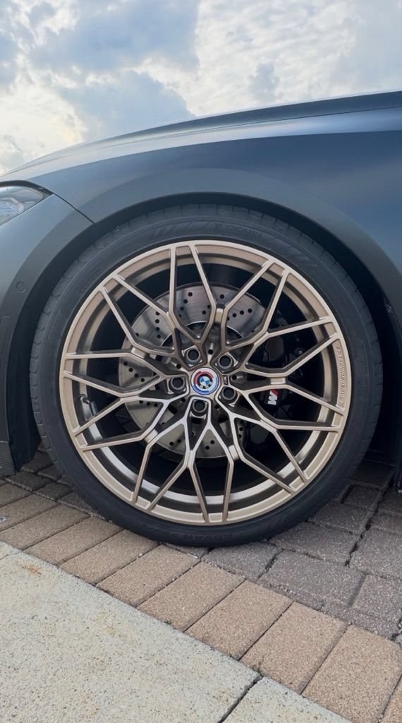 Used 2022 BMW M4 xDrive Competition AWD/4WD image 11