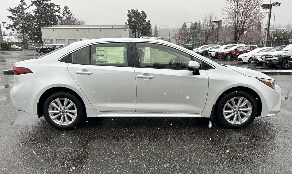 New 2026 Toyota Corolla XLE image 4