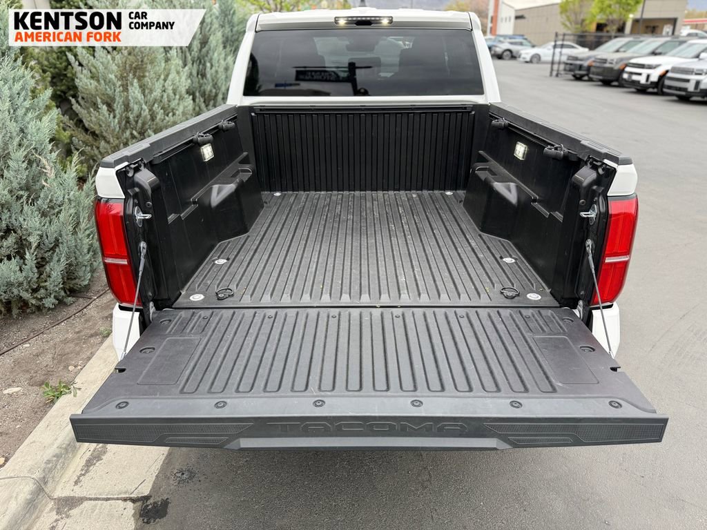 Used 2025 Toyota Tacoma TRD Off-Road image 35