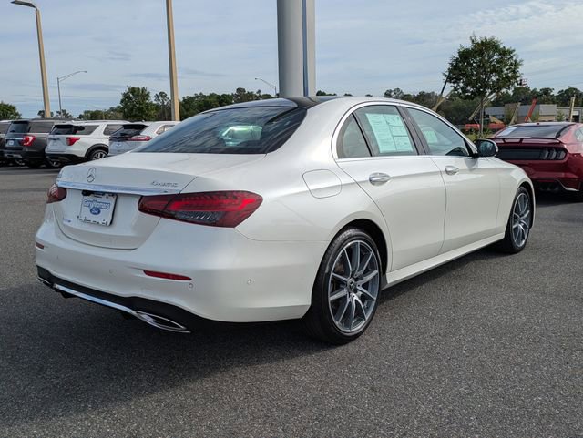 Used 2021 Mercedes-Benz E 350 4MATIC Sedan image 4