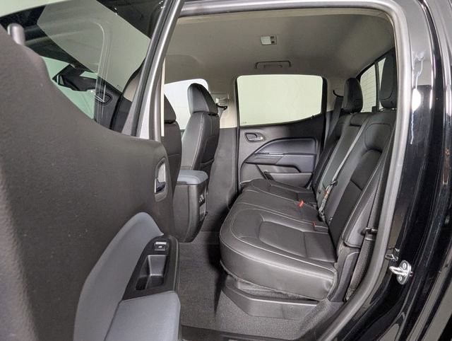 Used 2021 Chevrolet Colorado Z71 w/ Z71 Midnight Edition AWD/4WD image 24