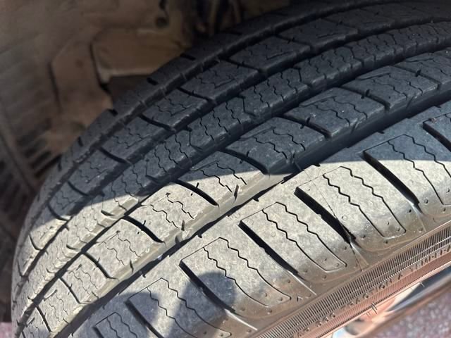 Used 2022 Toyota Highlander XLE image 28