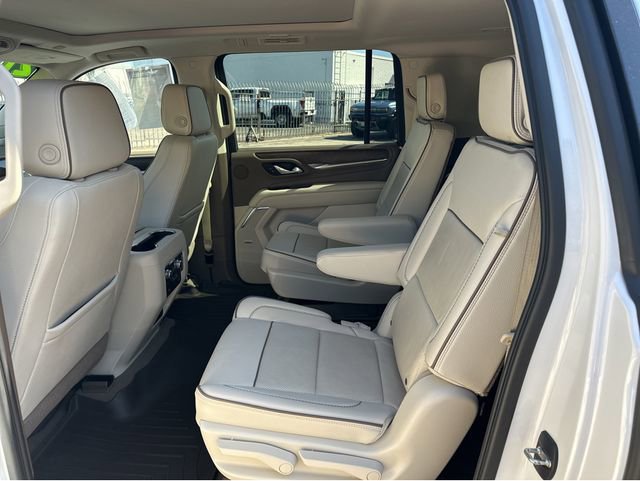 Certified 2021 GMC Yukon XL Denali w/ Denali Premium Package AWD/4WD image 27