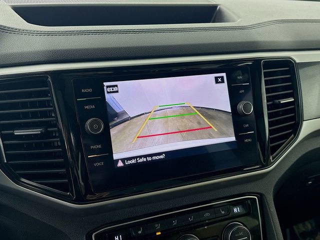 Used 2021 Volkswagen Atlas Cross Sport SEL R-Line image 14