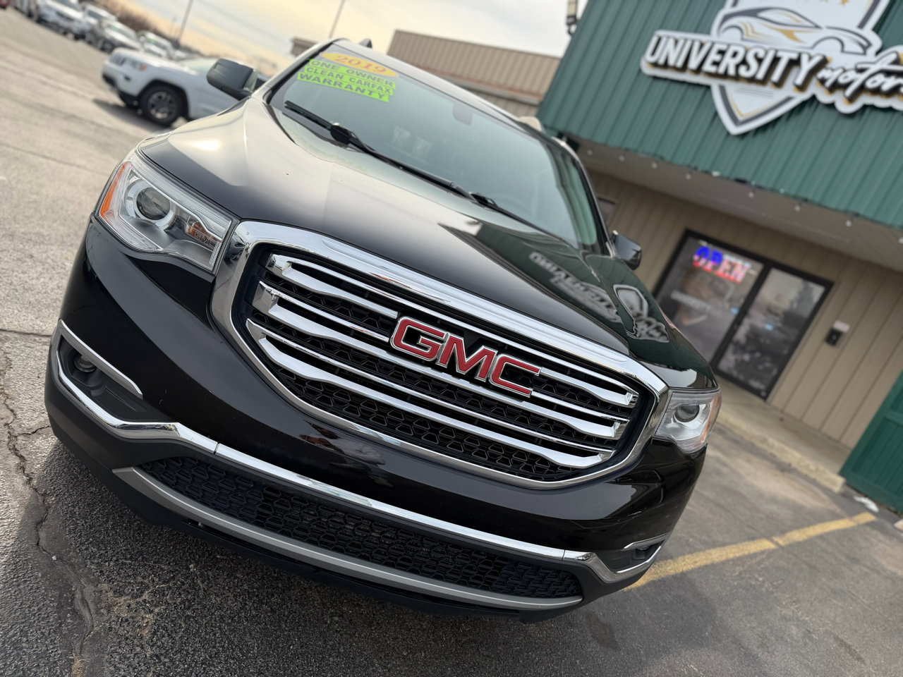 Used 2019 GMC Acadia SLT image 9
