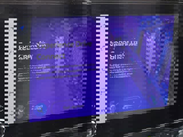 Used 2023 Toyota Highlander XLE image 26