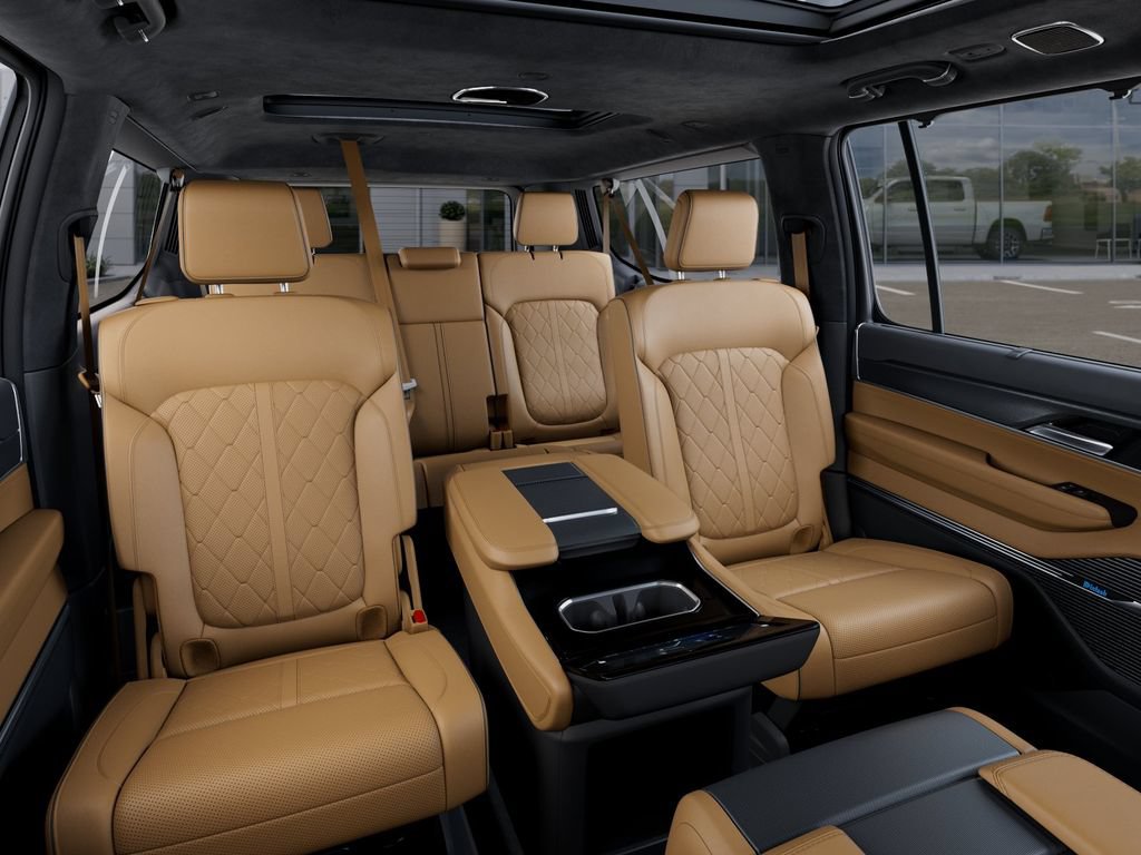 New 2026 Jeep Grand Wagoneer L Summit AWD/4WD image 15