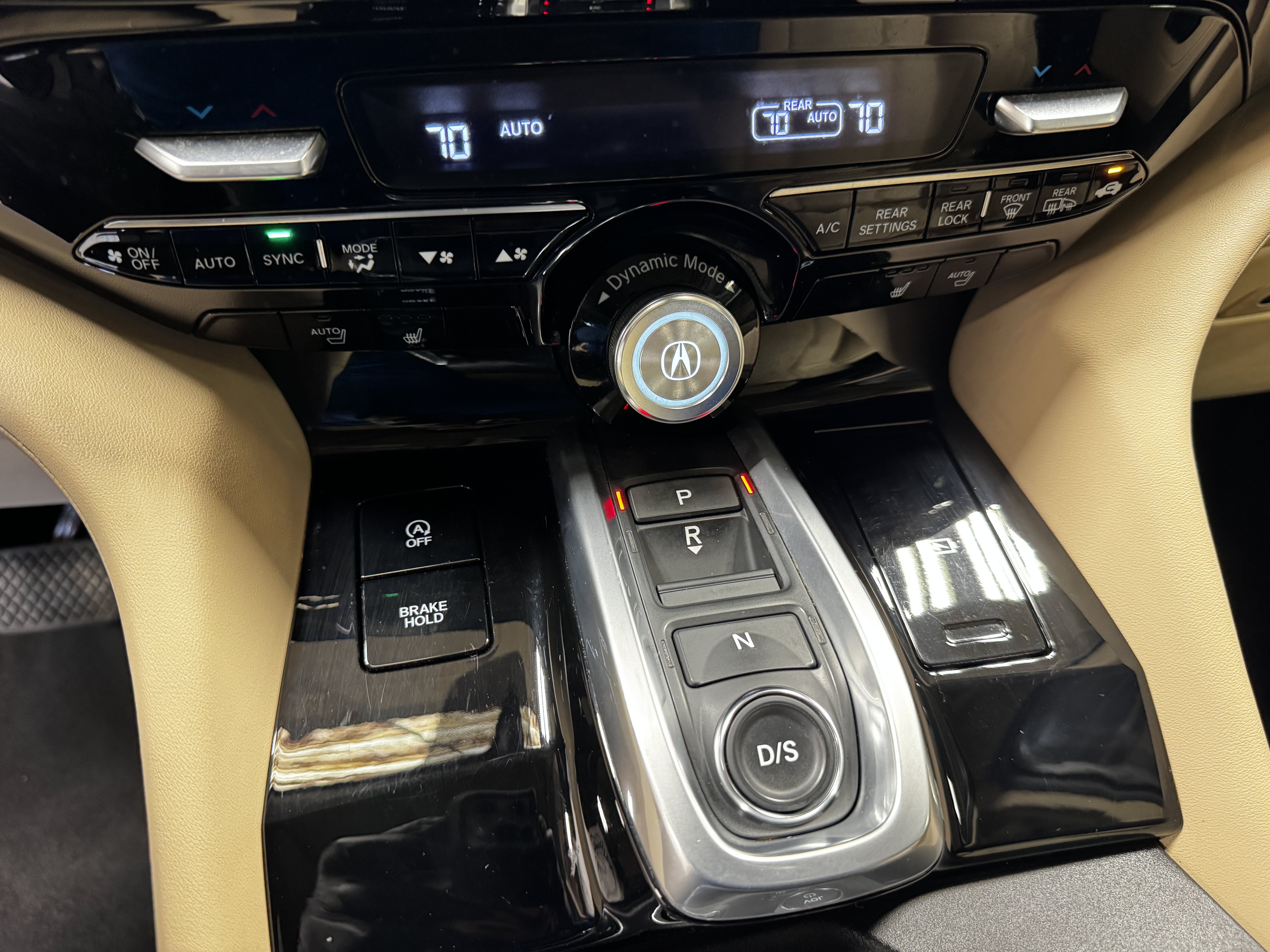Used 2022 Acura MDX w/ Technology Package FWD image 33