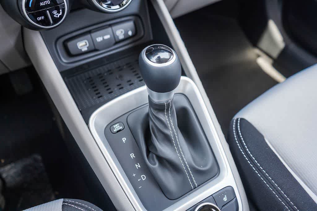 New 2026 Hyundai Venue SEL FWD image 24