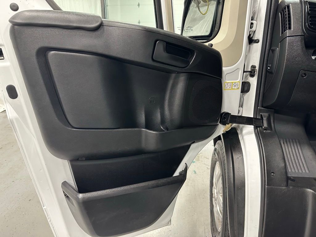 Used 2022 RAM ProMaster 3500 w/ Premium Convenience Group (B) FWD image 8