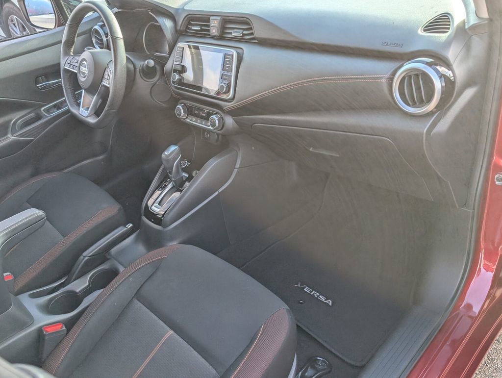 Certified 2022 Nissan Versa SR w/ Trunk Package image 17