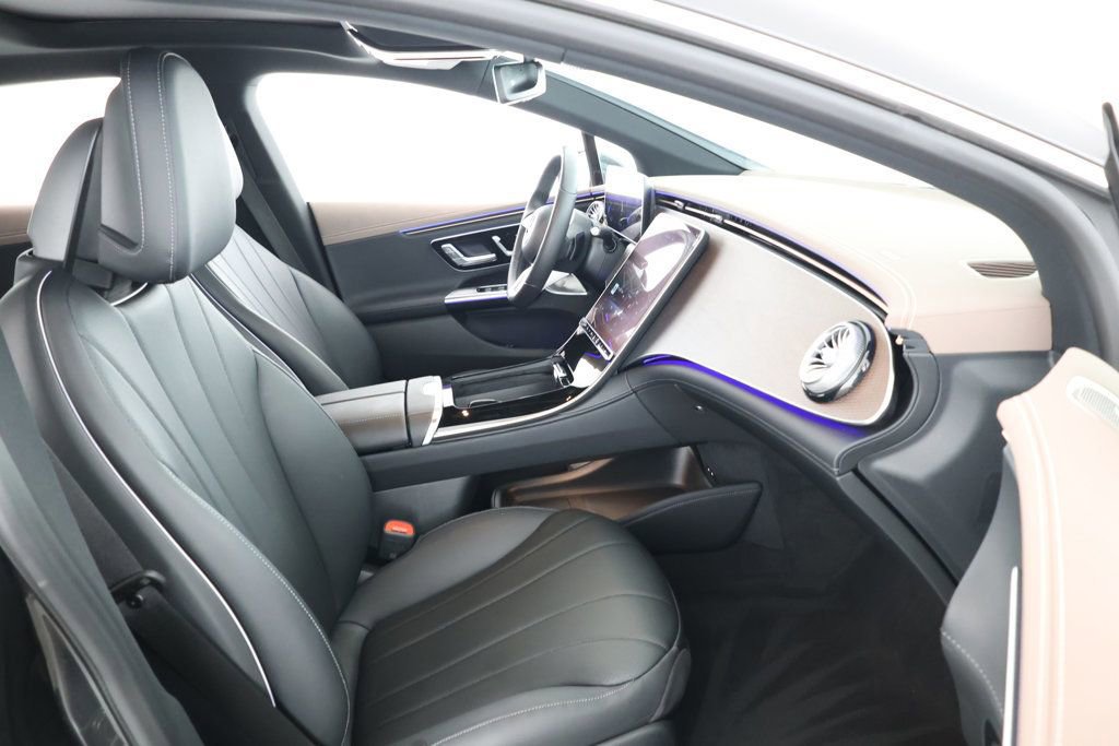 Used 2024 Mercedes-Benz EQE 350+ 4MATIC Sedan w/ Driver Assistance Package image 22