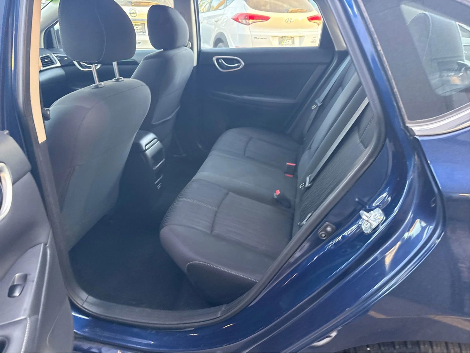 Used 2018 Nissan Sentra SV image 10