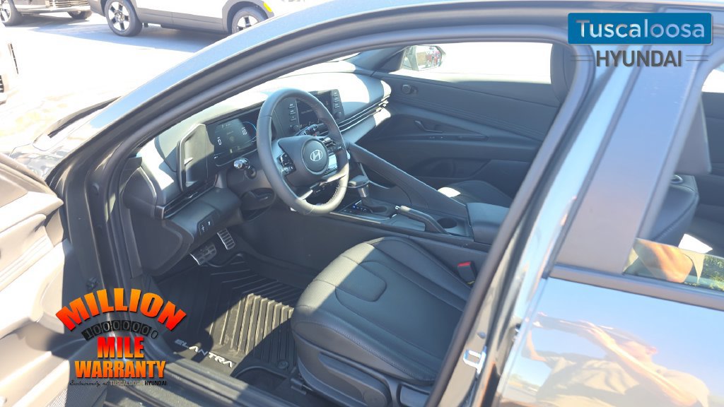 New 2026 Hyundai Elantra SEL Sport FWD image 23