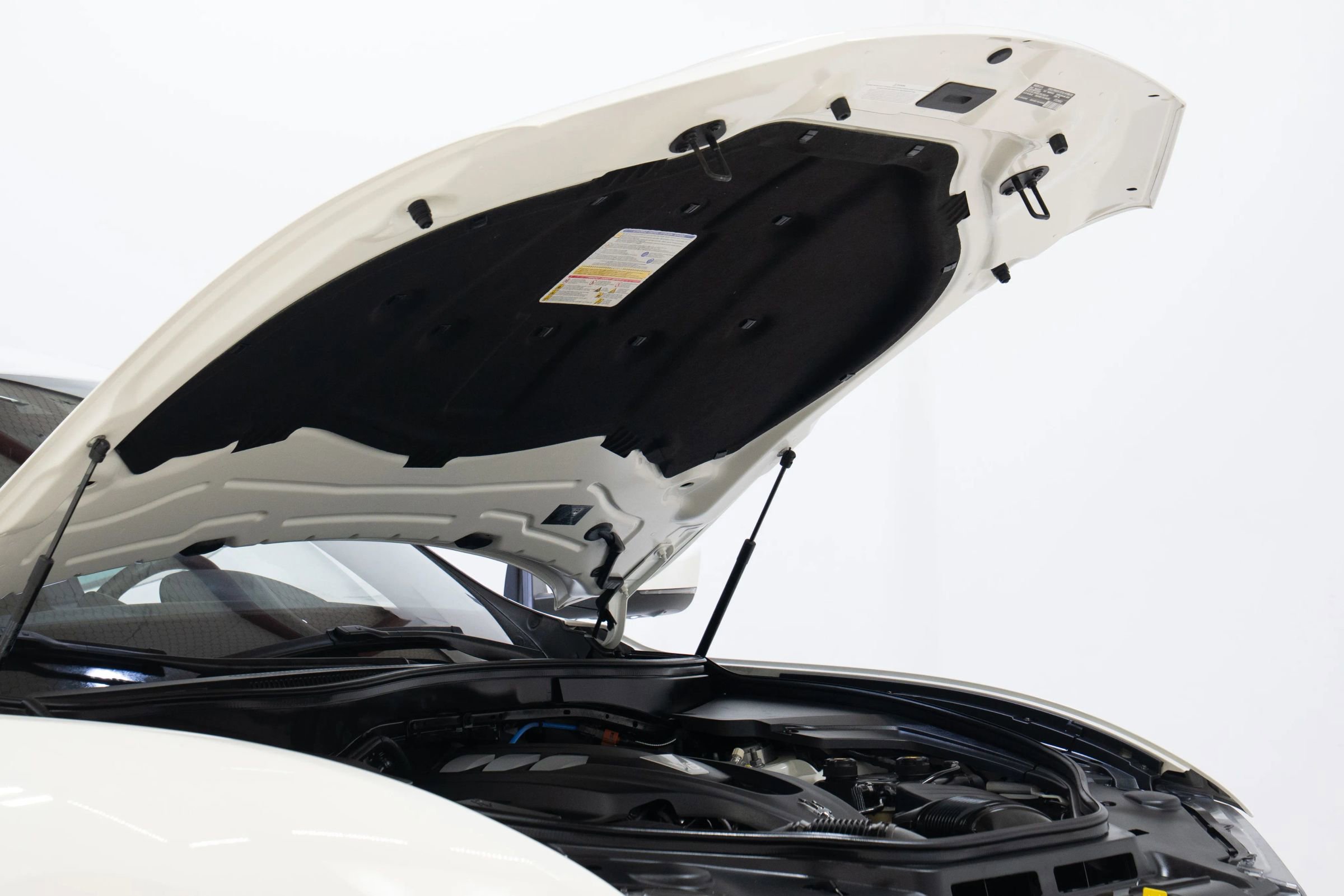 Used 2023 Maserati Levante GT image 49