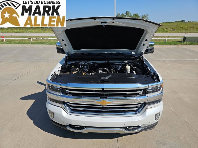 Used 2017 Chevrolet Silverado 1500 High Country AWD/4WD image 29
