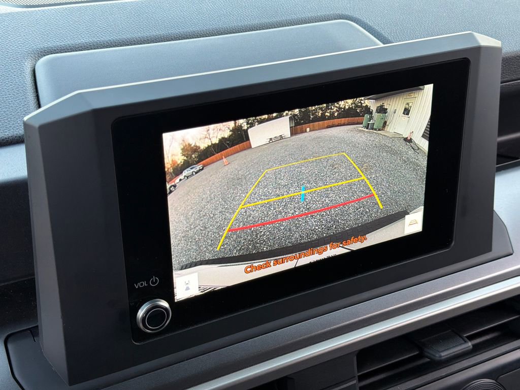 Used 2025 Toyota 4Runner SR5 image 9