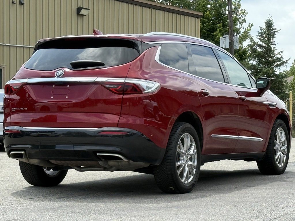 Used 2022 Buick Enclave Premium w/ Surround and Sites Package image 5
