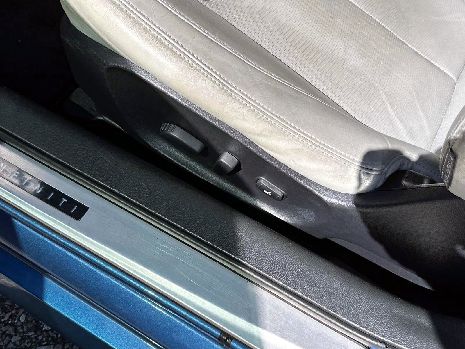 Used 2013 INFINITI G37 Sport w/ Premium Pkg image 14