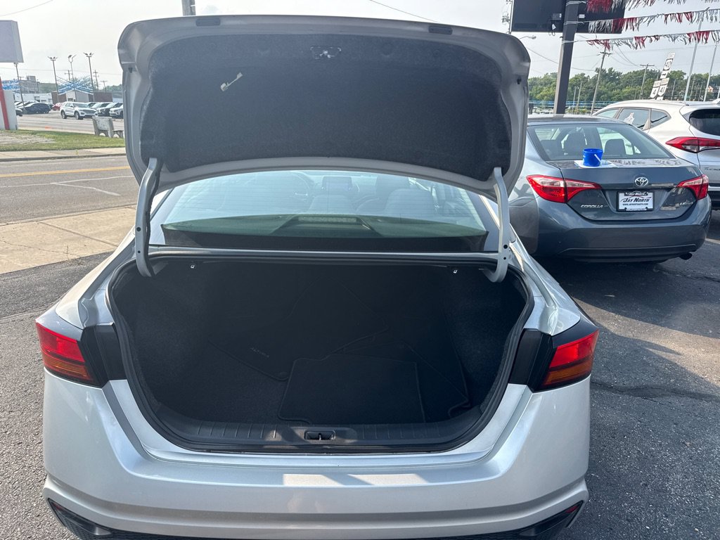 Used 2019 Nissan Altima 2.5 S FWD image 8