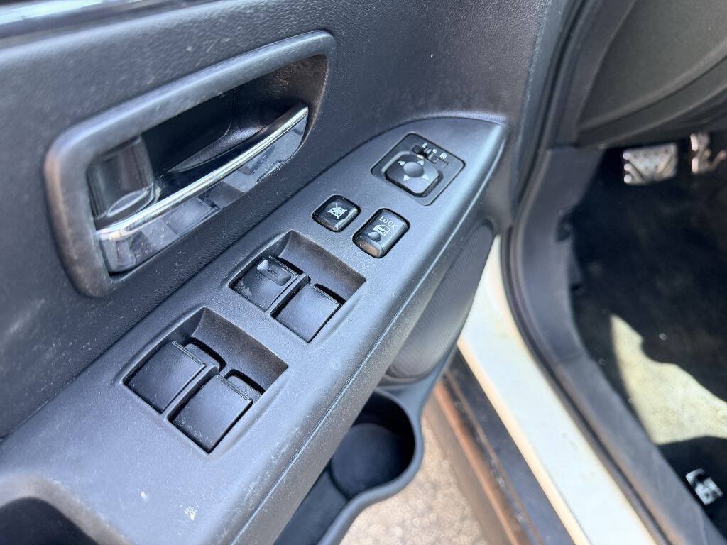 Used 2017 Mitsubishi Outlander Sport ES AWD/4WD image 8