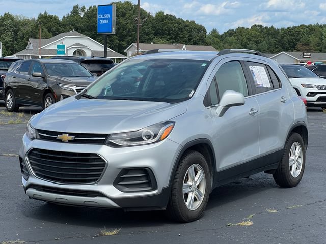 Used 2018 Chevrolet Trax LT w/ LT Convenience Package FWD image 35