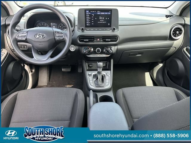 Certified 2023 Hyundai Kona SEL AWD/4WD image 16