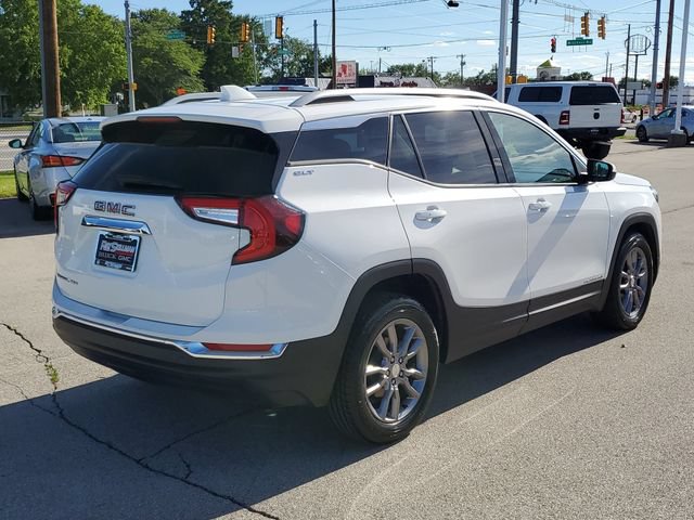 Used 2024 GMC Terrain SLT FWD image 6