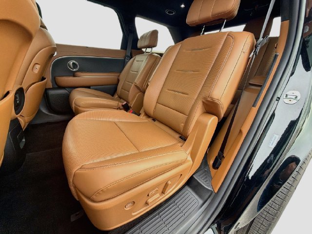 Used 2026 Hyundai Palisade Calligraphy FWD image 21