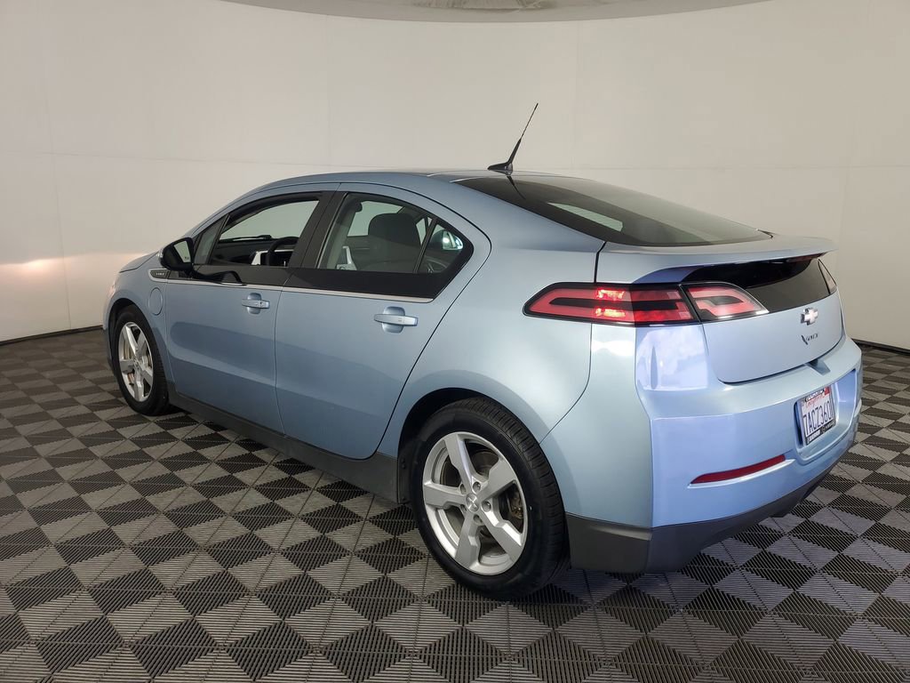 Used 2013 Chevrolet Volt FWD image 6