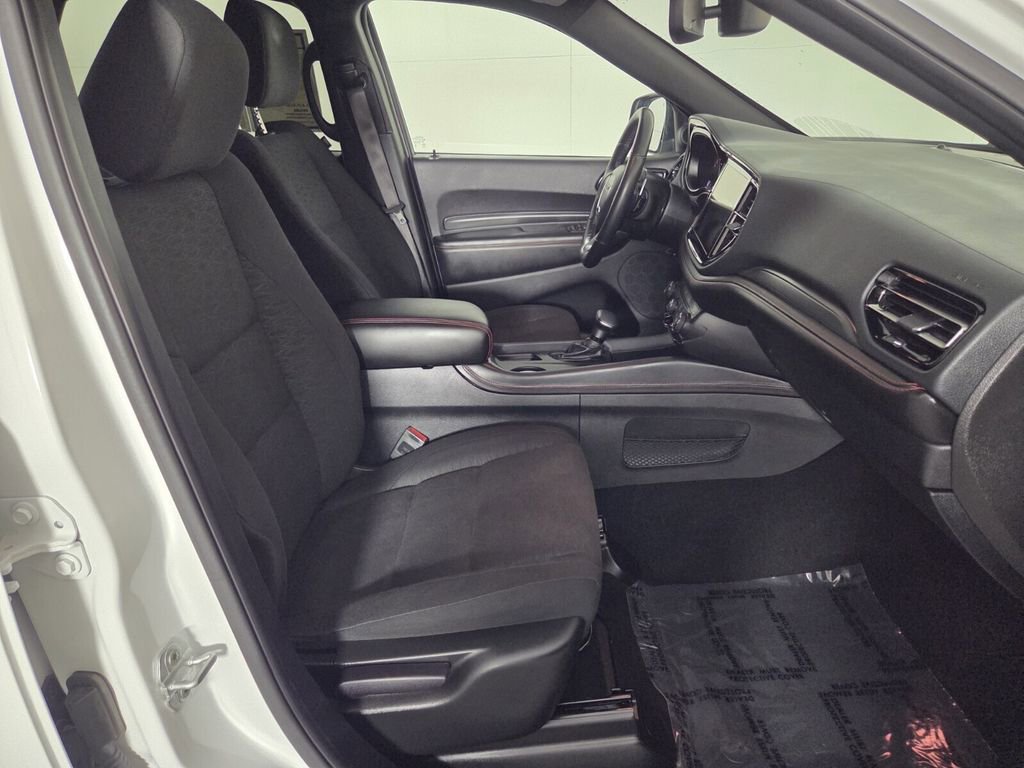 Certified 2025 Dodge Durango GT image 32