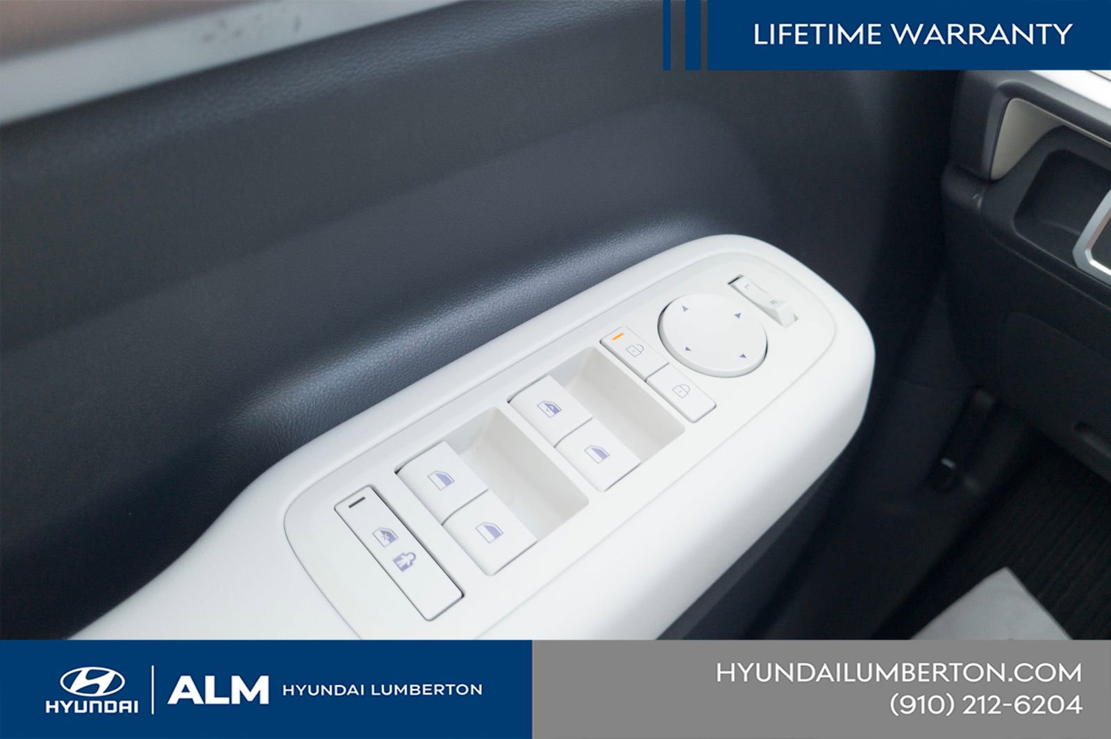 New 2026 Hyundai Santa Fe SE image 32