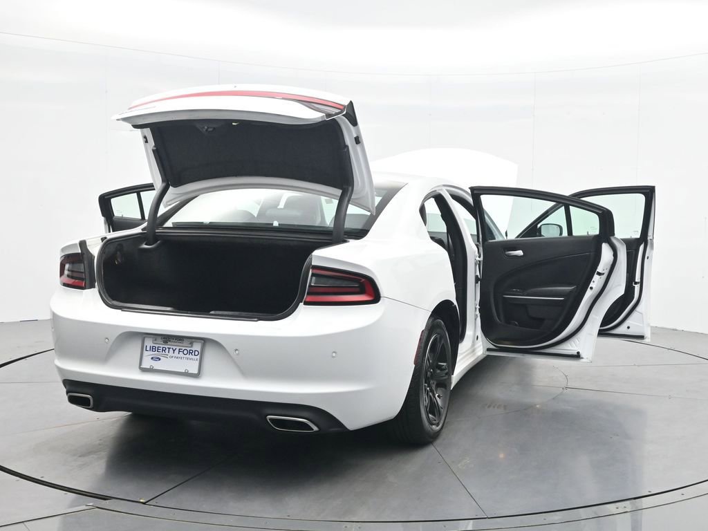 Used 2020 Dodge Charger SXT w/ Leather Interior Group image 35