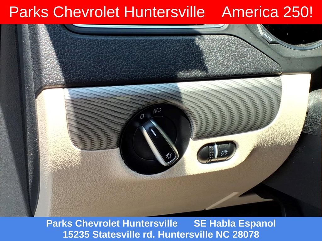 Used 2017 Volkswagen Jetta SE FWD image 17
