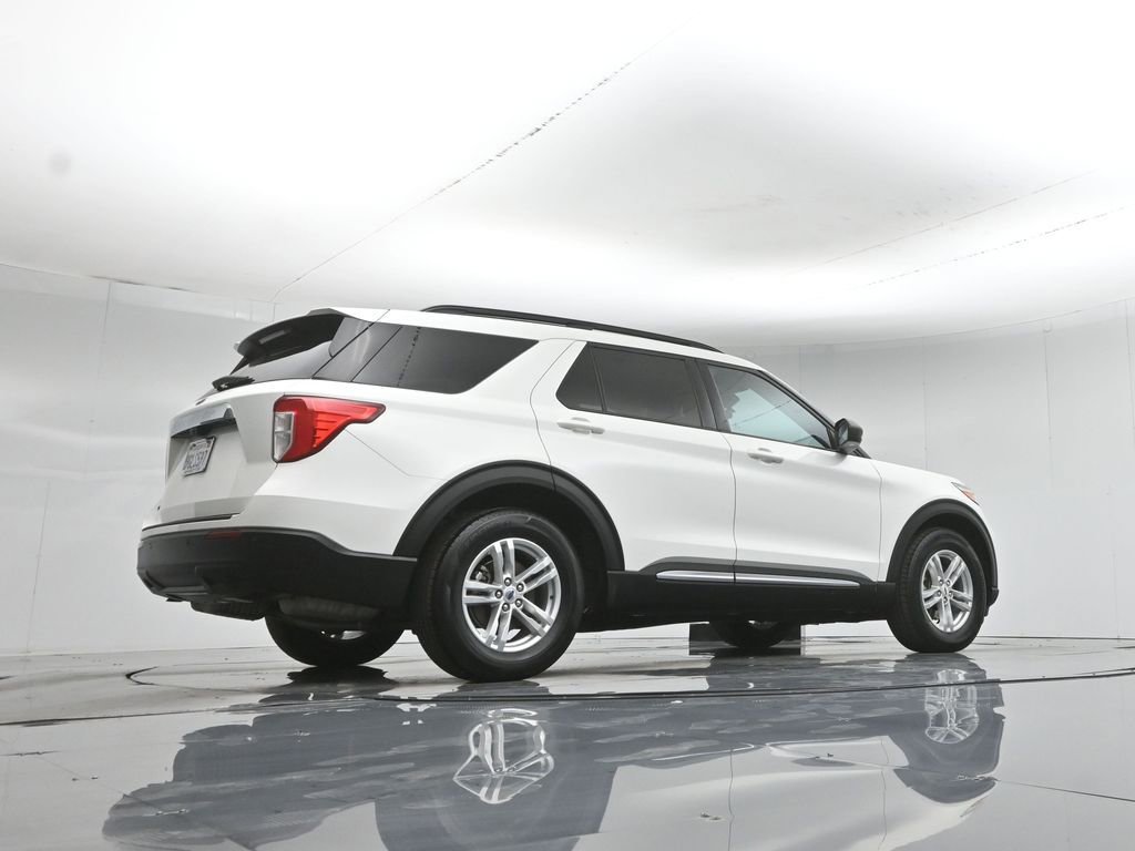 Used 2023 Ford Explorer XLT RWD image 51