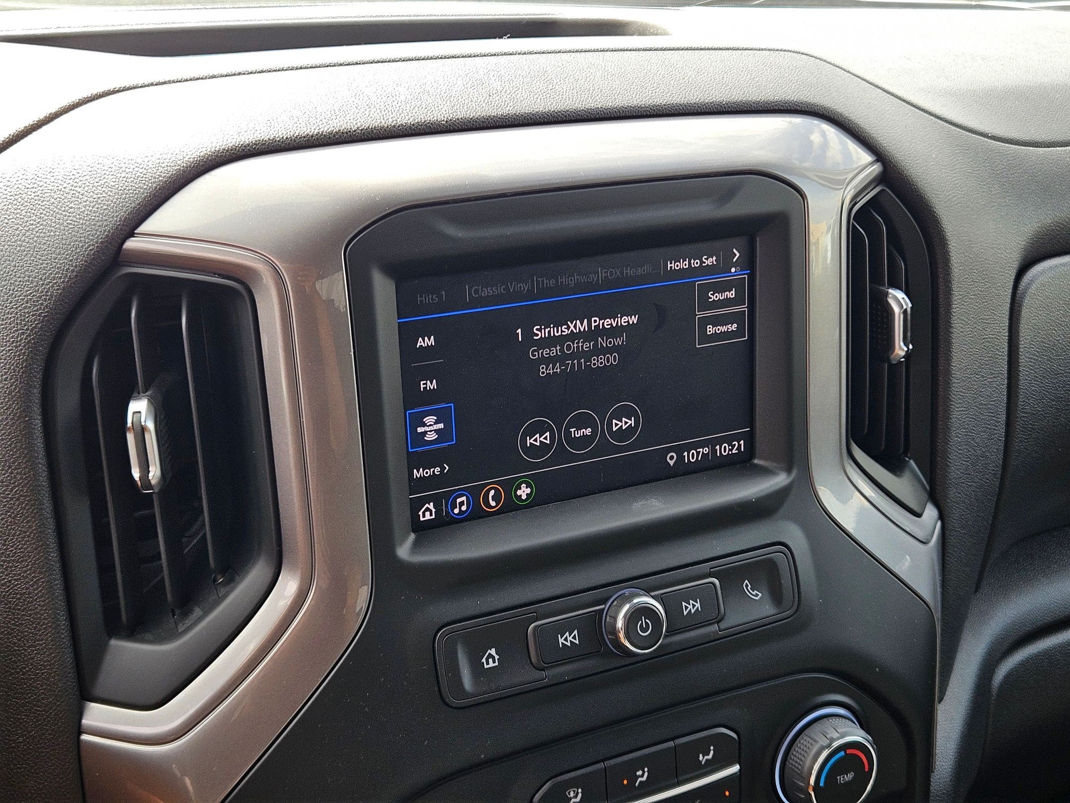 Certified 2024 Chevrolet Silverado 1500 Custom AWD/4WD image 19